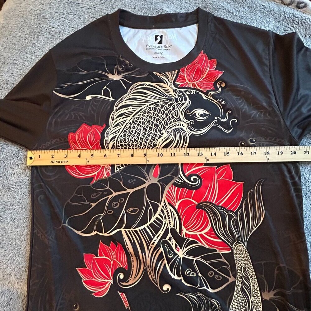 Hard Rock Shirt Mens Medium Asian Inspired Fish Spell Out Grunge Y2K Goth 17522x - Picture 7 of 8